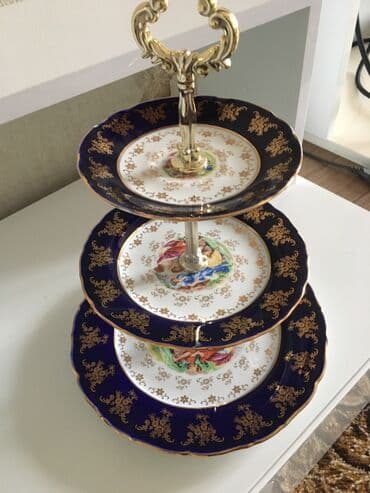 Tort və şiriniyyat qabı