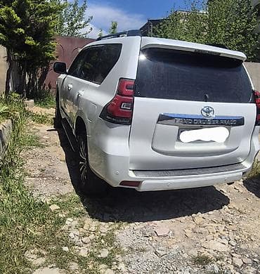 İcarə ən azı 2 günə verilir. Toyota Land Cruiser Prado, ağ rəng, tam — 2