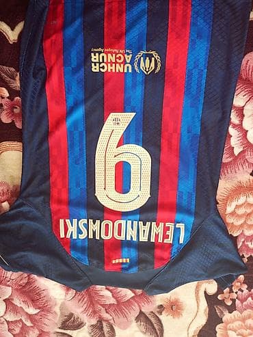 banner capı: Məhsul: FC Barcelona 2022/23 ev formasının Robert Lewandowski 9 — 1