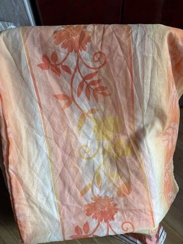 Süni güllər: Müxtəlif naxışlı və rəngli pərdələr tək və cüt olanlar var — 15