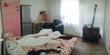 bayilda satilan heyet evleri: Satılır: 4 otaqlı həyət evi - Planlaşdırma: geniş zal, ayrıca mətbəx — 4