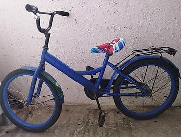 Əla vəziyyətdədir sadəcə pedalın pacivnikində problem var oda az amma