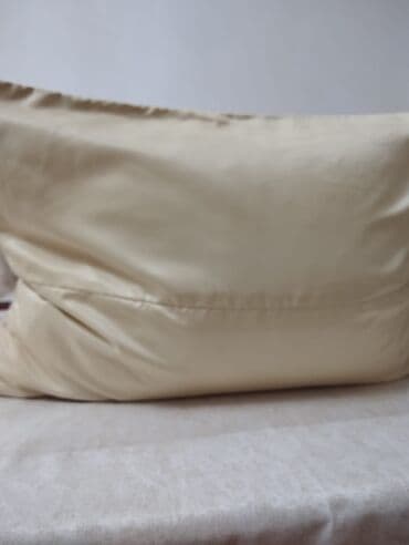 вешалки напольные для одежды оригинальные: Balış tükdən razmer 70, 55 sm — 1