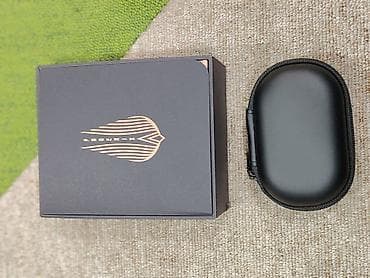 Qulaqcıqlar: SIMGOT EM6L “Phoenix” IEM Xüsusiyyətlər: - Hibrid quruluş: 1 dinamik — 10