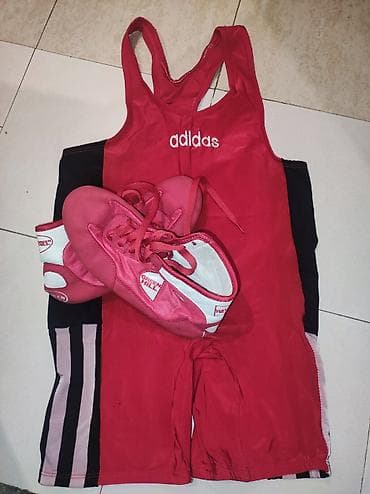 Gül rəngli güləş dəsti - İdman geyimi: Adidas markalı qırmızı rəngdə lalafo.az -da Gül rəngli güləş dəsti - İdman geyimi: Adidas markalı qırmızı rəngdə