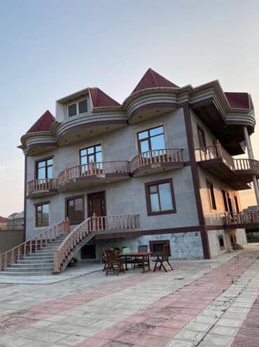 ev certiyojları: 6 otaqlı, 800 kv. m, Təmirsiz — 17