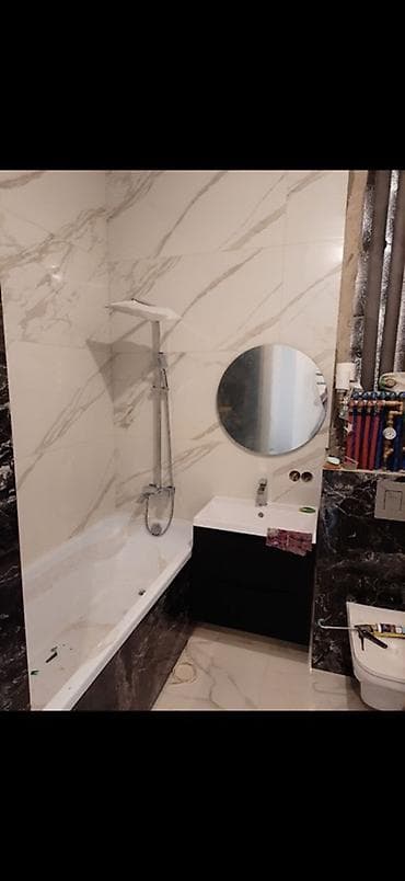 ev təmiri ustasi: Hamam/tualet üçün kafel-metlax işləri və santexnika quraşdırılması — 4