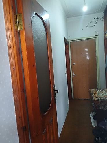 4 otaqlı kiraye evler: 4 mkr dairəsinə yaxın 1otaqdan 2ye duzalma esyali ev 350 azn aileya — 5