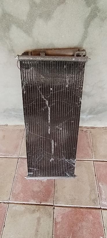 w210 bufer satilir: Məhsul: avtomobil üçün kondisioner radiatoru (kondensator) və arxa/ön — 1