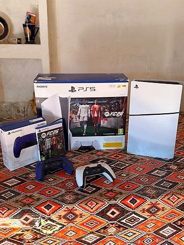 adaptırlar: Sony PlayStation 5 paketi – FC 24 (EA Sports FC 24) ilə Məzmun: - PS5 — 1