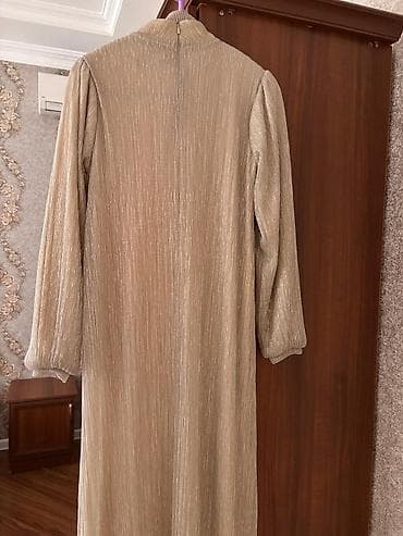 Salam,don 100 manata alinib olcüsü dar oldu deye hec geyinilmiyib