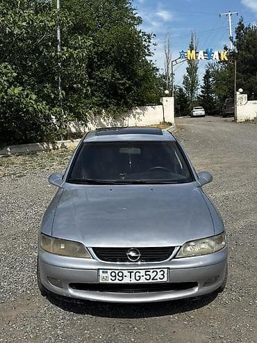 primicka satilir: Opel Vectra: 2 l | 1998 il 510243 km Hetçbek — 9