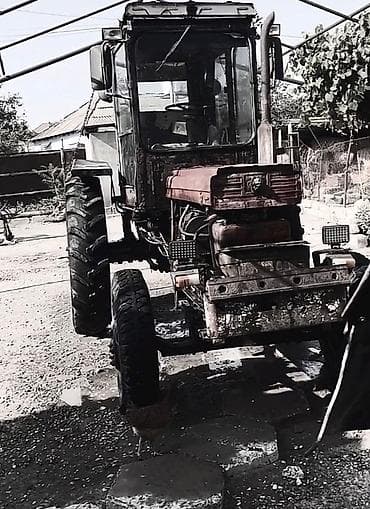 most 3 67: Traktor Belarus (MTZ) 28, 1986 il, 28 at gücü, motor 0.2 l, İşlənmiş — 3