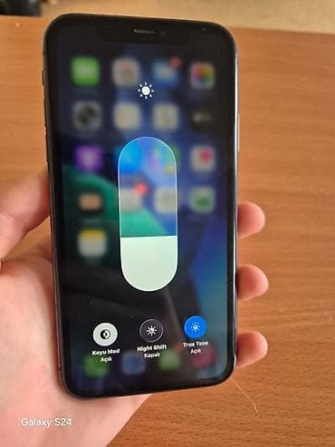 nokia 1100 satilir: IPhone 11, 64 GB, Qara, Face ID — 4