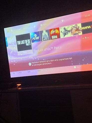 hdm: PlayStation 4 Pro oyun konsolu – kosmik temalı vinil skin ilə — 3