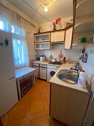 Qarajlar: Mənzilin təsviri - Plan: 2 otaqlı, ayrı-ayrı otaqlar, işıqlı zal və — 4