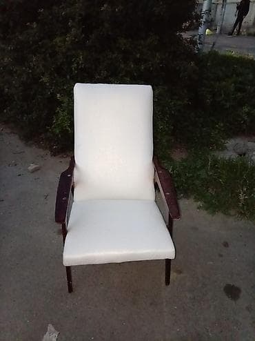 Ofis kresloları satılır. Her biri ideal veziyyetdedir.Qiymet 35 — 10