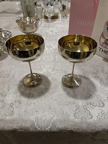 qaşığ: Zərif süfrə üçün metal (gümüş rəng və qızılı tonlarda) servis dəsti — 7