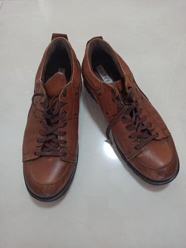 dəri gödəkçələr: Poppy galery-dən dəri ayaqqabı-44razmer.Möhkəmdir,keyfiyyətlidir — 1