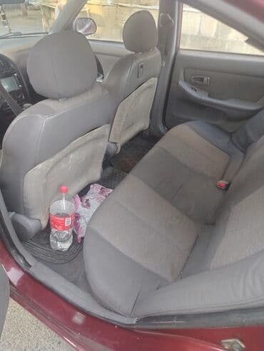 traxtor qiymetleri: Hyundai Elantra: 1.6 l | 2005 il Sedan — 3