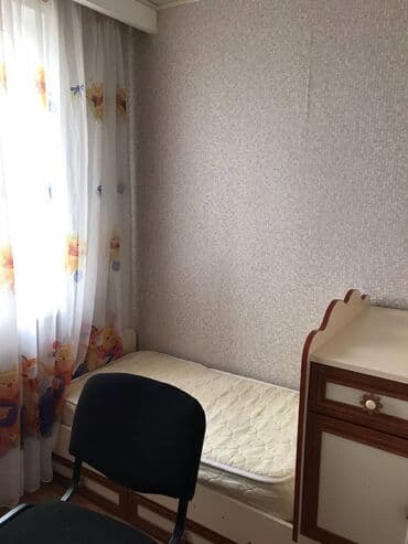 sabuncuda kirayə ev 200 azn: Xalqlar metrosuna yaxin Lacin ticarət mərkəzinə yaxin 5 mertebeli — 9