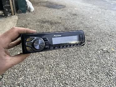 ipone 8 pilus: Maqnitol, Pioneer, AUX — 1