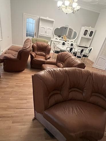 divan hovsan: Künc divan, Divan, Bazasız, Açılmayan — 5