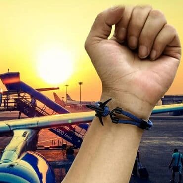 золотые комплекты с бриллиантами в баку: Təzədi̇r təyyarə 👈😍👉 qolbaqlar 3 rəng seçimi var ekskluzi̇v və — 1