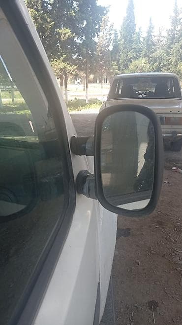 qosqular satisi: Fiat Doblo, ağ rəngli, 5 qapılı miniven/furqon. Xüsusiyyətlər: - — 9