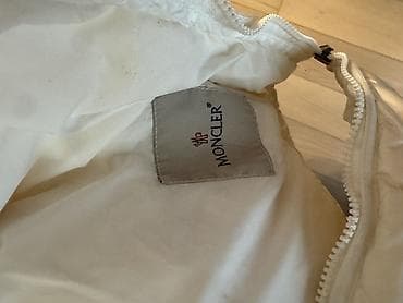 2022 kurtkalar: Moncler — 2