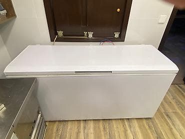 ucuz soyuducu: Böyük həcmli dondurucu kamera (üstdən açılan, “chest freezer” tipli) — 2