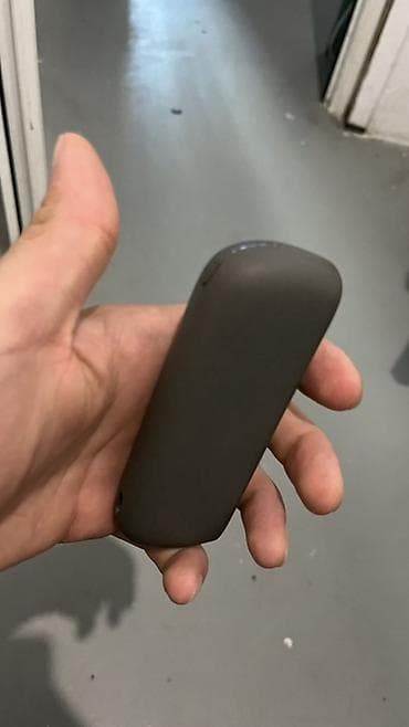 IQOS ILUMA Terea heat-not-burn cihazı - Model: IQOS ILUMA - Rəng