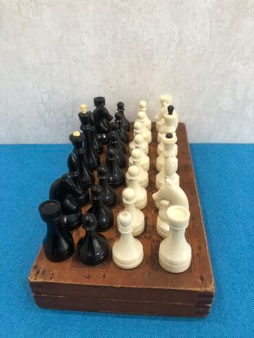 nerd taxta satisi: Antik Sahmat sovet dovrune aid 1970 ci il ela vezyyetde 45*45 — 10