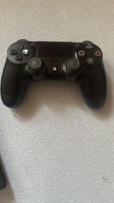 dualshok 4: PlayStation 4 Slim 500 GB oyun konsolu + Original DualShock 4 — 2