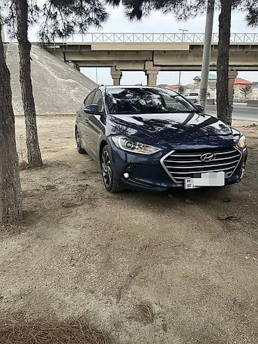 kia rio 2020: Hyundai Elantra: 1.6 l | 2018 il Sedan — 2