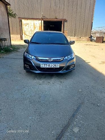 yarasa spoyler: Honda Insight: 1.3 l | 2014 il Hetçbek — 2
