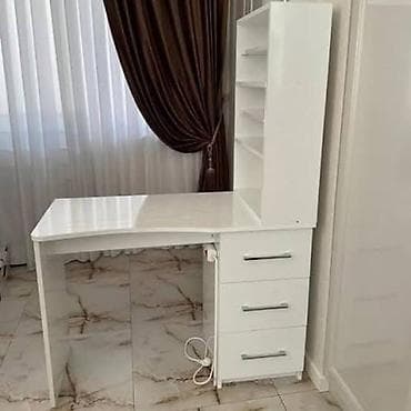 komod satilir: Künc masa, Stulsuz, Polkalı, Siyirməli, MDF — 1