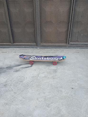 velo teker: Skateboard – klassik ölçülü skeytbord - Göy-bənövşəyi qrafik dizaynlı — 1