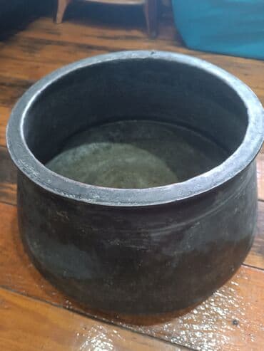 qedmi qazanlar: İşlənmiş, Aş qazanı, Mis, 30 sm — 1