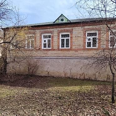 140 kv. m, 4 otaqlı, İşıq — 1