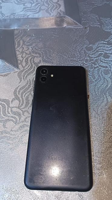 telefonlar poco: Samsung Galaxy A04, rəng - Qara, İki sim kartlı — 1