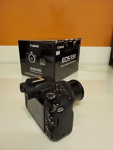 disk oxuyucu: Canon EOS R50 (RF-S 18-45mm f/4.5-6.3 IS STM Kit) Məhsul təsviri: - — 6