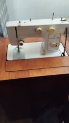 рабочий стол для телефона флай: Двуспальная кровать, Комод — 19