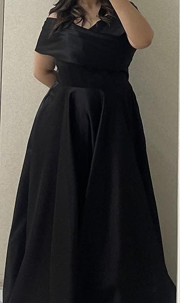 Yalnız 1 dəfə veçerə geyinilib Zərif qara axşam/gecə geyimi - Model