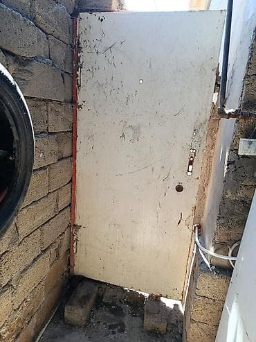 seyfi qapi: Metall darvaza/qapı dəsti - Material: qalın poladdan hazırlanmış qapı — 2
