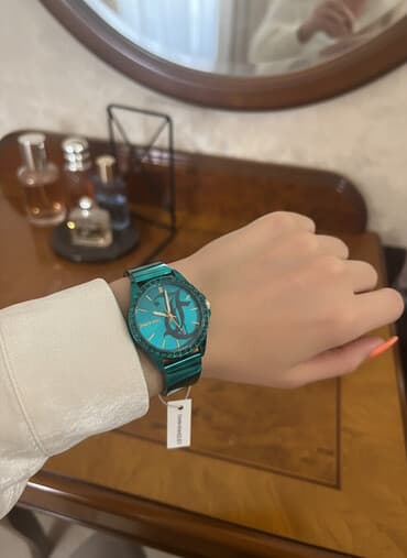 cartier браслет qiymeti: Наручные часы, цвет - Зеленый — 1