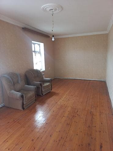 quba a frame: 3 otaqlı həyət evi – 1 mərtəbə Planlaşdırma: - Geniş qonaq otağı — 8