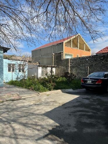 keşlə ev: Keşlə qəs. 5 otaqlı, 156 kv. m, Kredit yoxdur, Orta təmir — 2