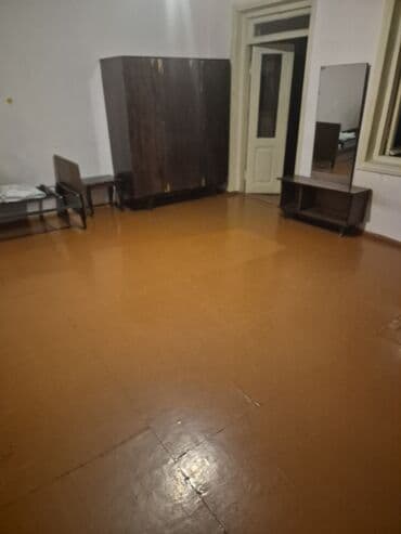 otaq yoldaşı axtariram: Kirayə obyekt - Geniş, hündür tavanlı otaq pəncərə - Taxta döşəmə — 1