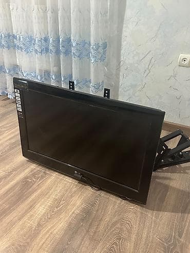 32: LG HD Ready Televizor – Tam İşlək, Əla vəziyyət Xüsusiyyətlər: - — 2